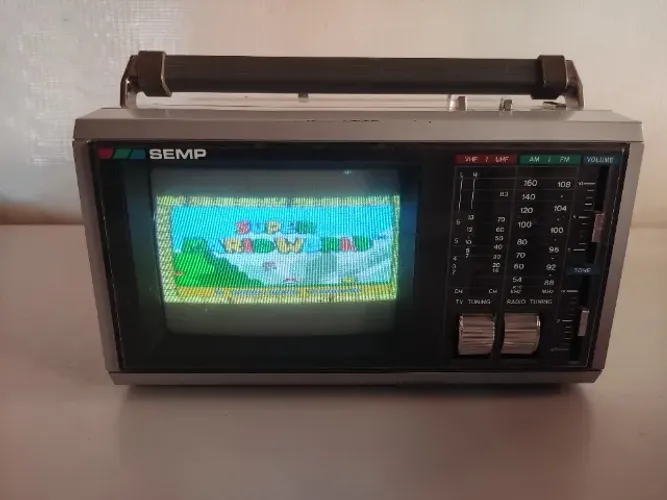 Mini Rádio AM/FM Tv-6 Portátil Semp- Funcionando- Sth (Usado)