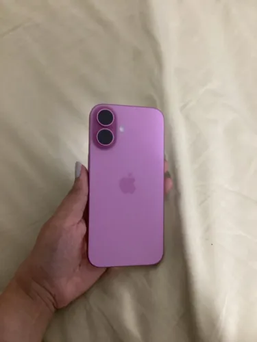 iPhone 16