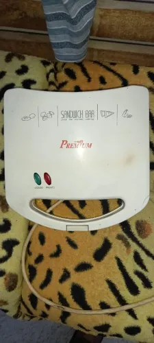 Sanduicheira Elétrica Britânia Bello Pane