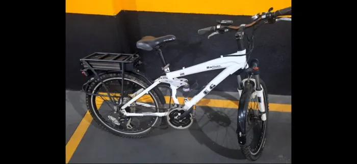 Bike elétrica da EG sem bateria