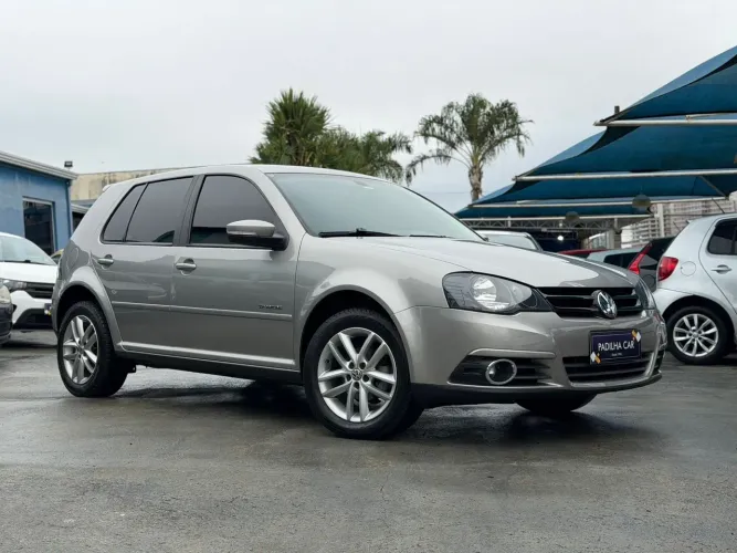 Volkswagen Golf Sportline 1.6 MI Total Flex 8V 4P 2013