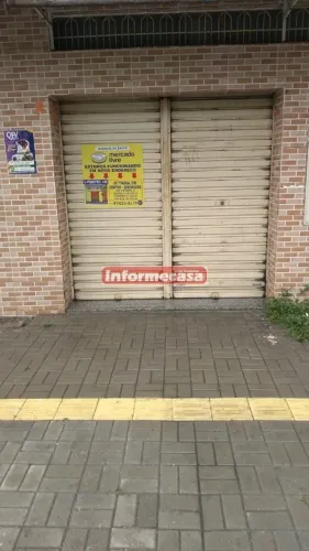 Loja para locação no Centro de Queimados-RJ: 1 sala, 30,00 m² de área!
