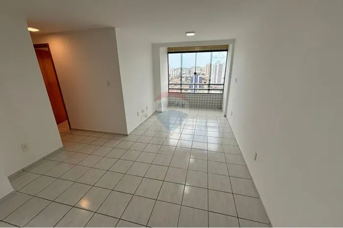 Apartamento 2 quartos, sendo 1 suíte, no condomínio Portal da Lagoa, Lagoa Nova.