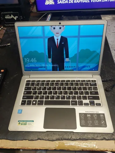 Notebook Multilaser Lagacy com defeito