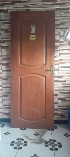 Vendo Porta de Angelim Com cachilho