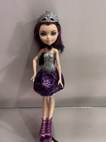 Boneca Ever After High Raven Queen Birthday Ball Mattel Original Rara Coleção