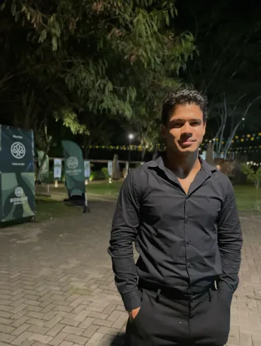 Professor de Violão Para Iniciantes 