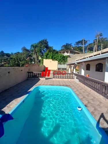 Imperdível oportunidade: Casa à venda em São Lourenço da Serra-SP, 2 quartos, 2 salas, 1 b