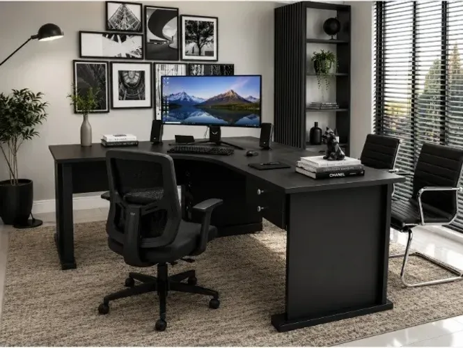 Mesa Executiva Top Delluxe Wood. Cx Com 4 Tomadas: L200cm x P160cm x A74cm
