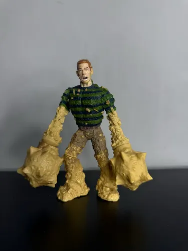 Boneco homem areia spiderman 3 