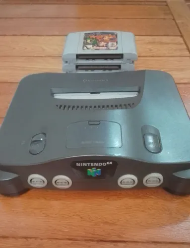 Nintendo 64 com jogos
