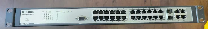 Switch Gerenciável D-Link DES-3028 24 Portas ? Usado, No Estado