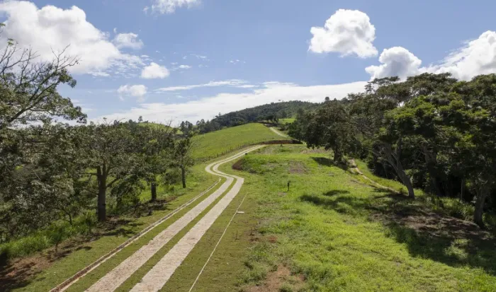 Condomínio Terrazza Residencial Itaipava - Lotes de 3000 a 8000m²