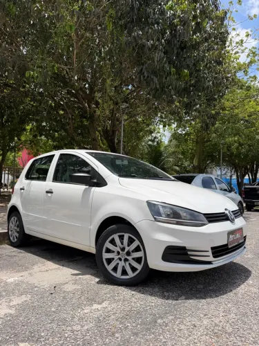 Volkswagen Fox Trendline 1.0 Flex 8V 5P 2015