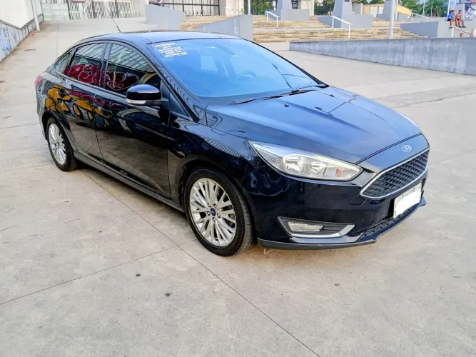 Ford Focus Fastback Se/se Plus 2.0 Flex Aut. 2017