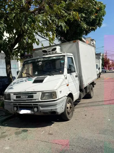 Iveco Daily Chassi 35.1 16v0 2.8 103cv Diesel Mec. 2P 2003