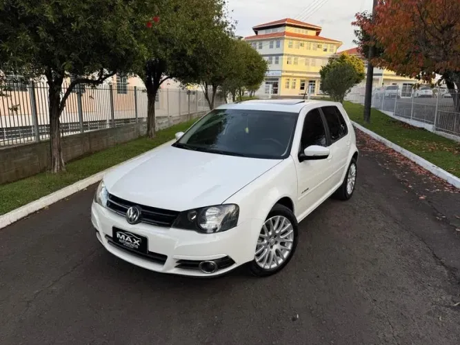 Volkswagen Golf Sportline 1.6 MI Total Flex 8V 4P 2014
