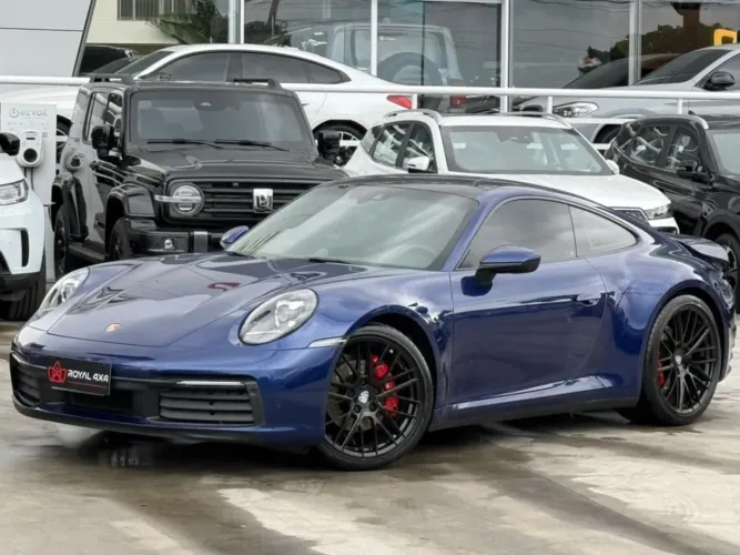 Porsche 911 Carrera 3.0 24V H6 PDK 2024