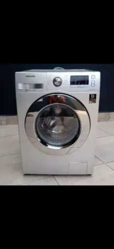 Lava e seca