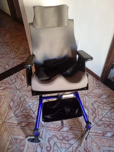 Cadeira tetraplégica