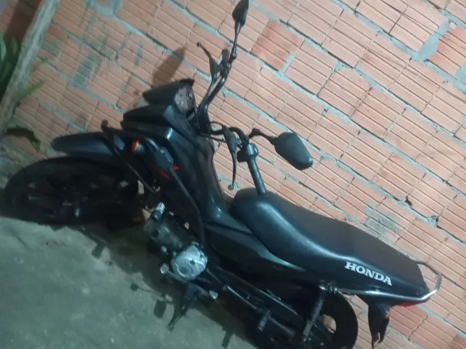 VENDO UMA POP 110 i 2022  