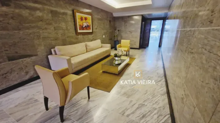 Apartamento Amplo com 4 quartos, 2 suítes a venda em Vitória