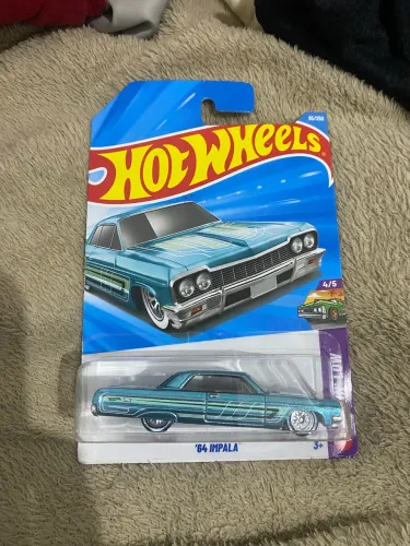 Hot Wheels - Super Thunt - 64 Impala 