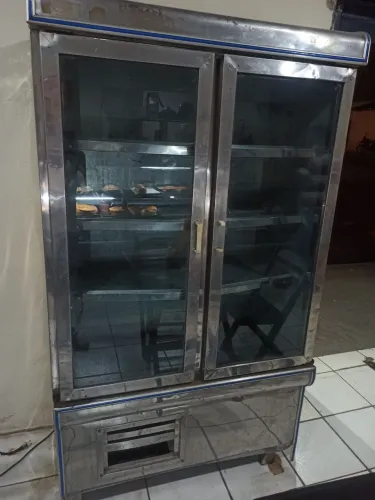Freezer Expositor Vertical