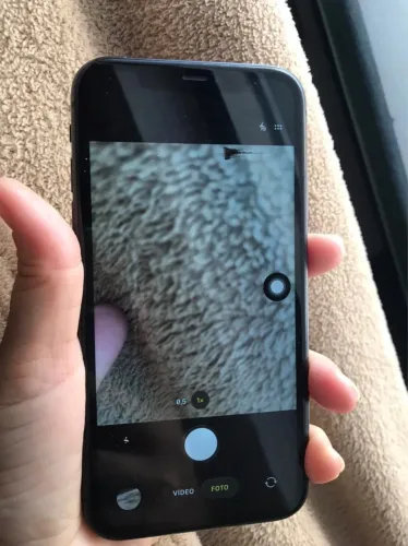 iPhone 11