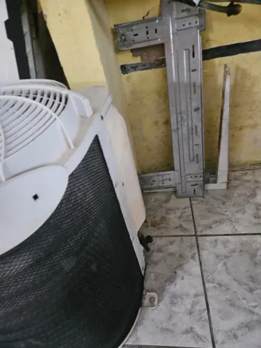 Springer midea  24000 btus