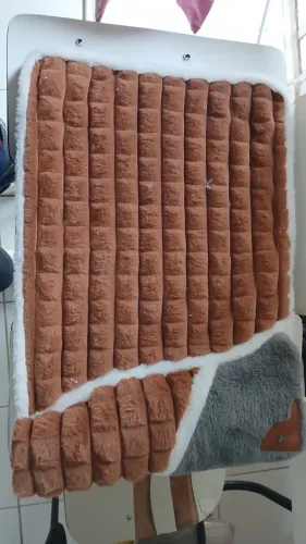 Cama para cachorro de pequeno porte NOVA