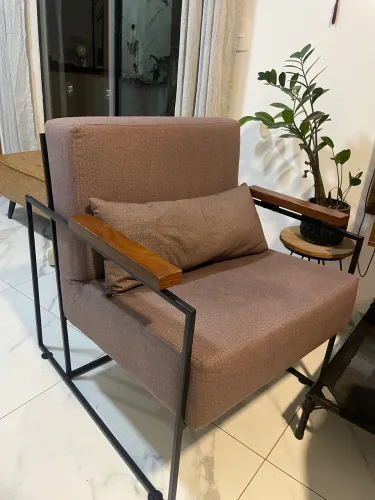 Par de Poltronas Modernas 