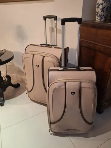 Conjunto de malas para viagem