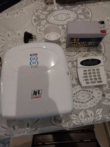 Central de alarme JFL active 8 ultra