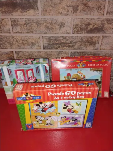 Lote quebra cabeça Disney