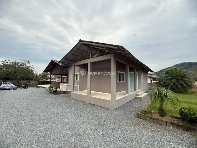 Casa para Venda em Blumenau, Itoupava Central, 3 dormitórios, 2 banheiros, 2 vagas