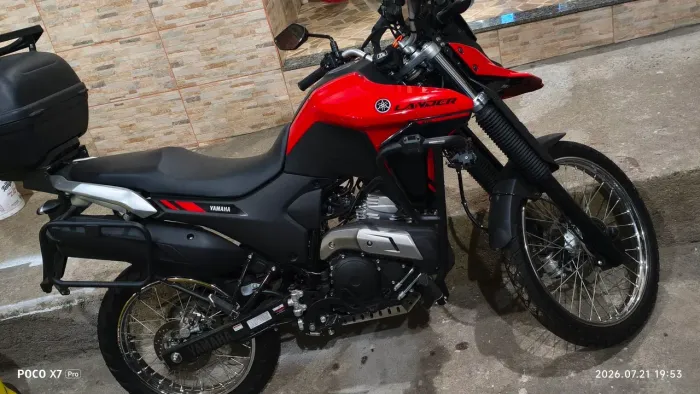 Vendo XTZ Lander 250 C/ 726 Km 