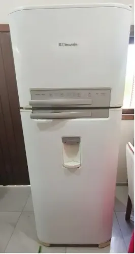 Geladeira Eletrolux duplex Frost Free 430l 