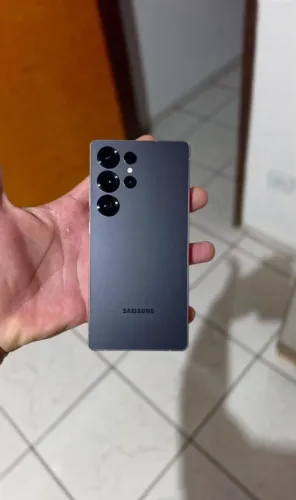 Galaxy S25 ultra, 12gb de ram e 512 de memória