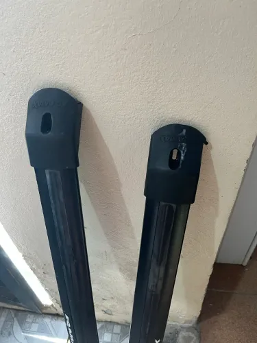 Par de travessas de rack de teto da marca EQMAX.