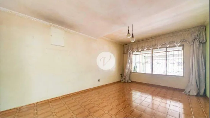 Sobrado residencial com 3 quartos e churrasqueira para alugar no Jardim Stella