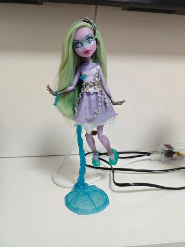 Boneca Monster high Twyla haunted