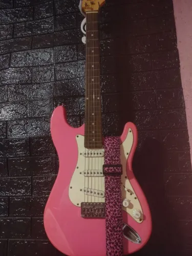 Guitarra Waldman