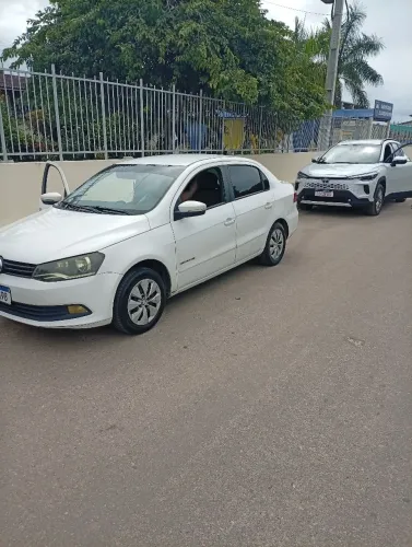 Volkswagen Voyage Comf/highli. 1.6 MI T.flex 8V 4P 2015