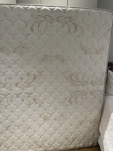 Colchão Queen