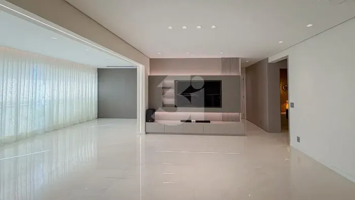 Para Locação com 178m² 3 Suítes no Brooklin, São Paulo - SP