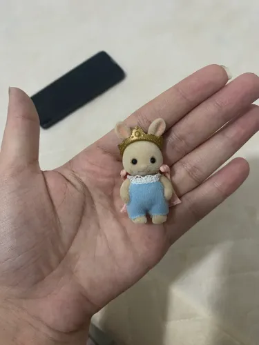 sylvanian family coelho blind bag com manchinha