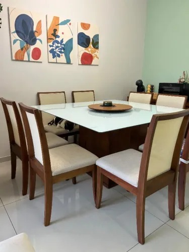 Mesa de Jantar Madeira com 8 cadeiras