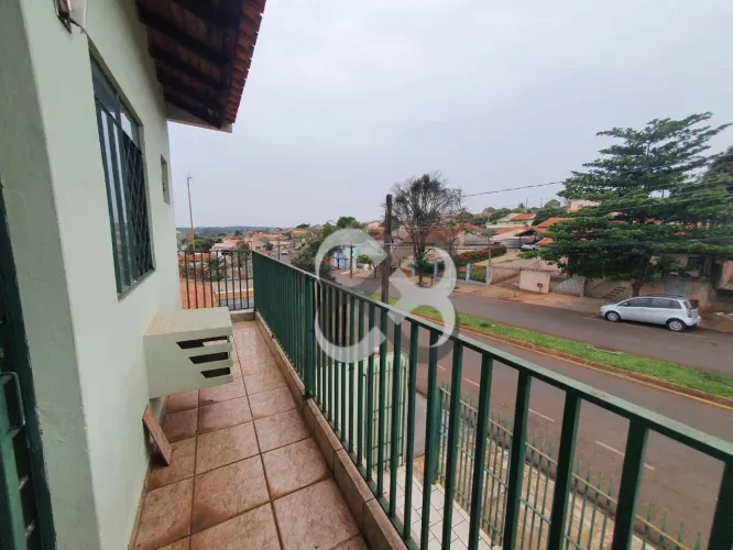 Sobrado com 3 dormitórios à venda, 170 m² por R$ 649.000,00 - Centro - Ibiporã/PR