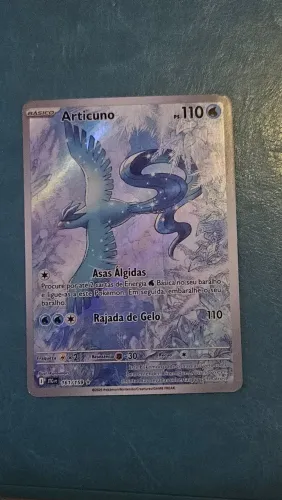 Carta pokemom Articuno (Rara Ilustração / Full Art, número 161/159)
